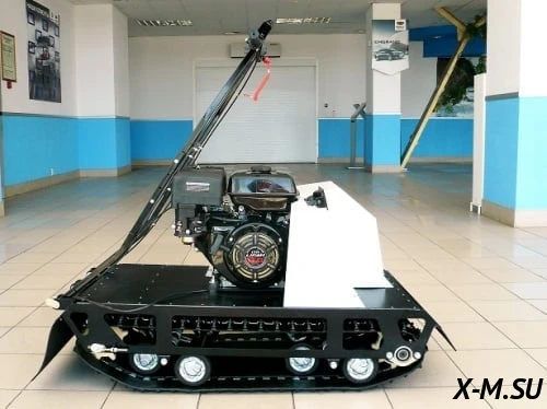 Мотобуксировщик XTREME-MOTORS "Полюс Мини" 13 л.с. Мотобуксировщик XTREME-MOTORS "Полюс Мини" 13 л.с.